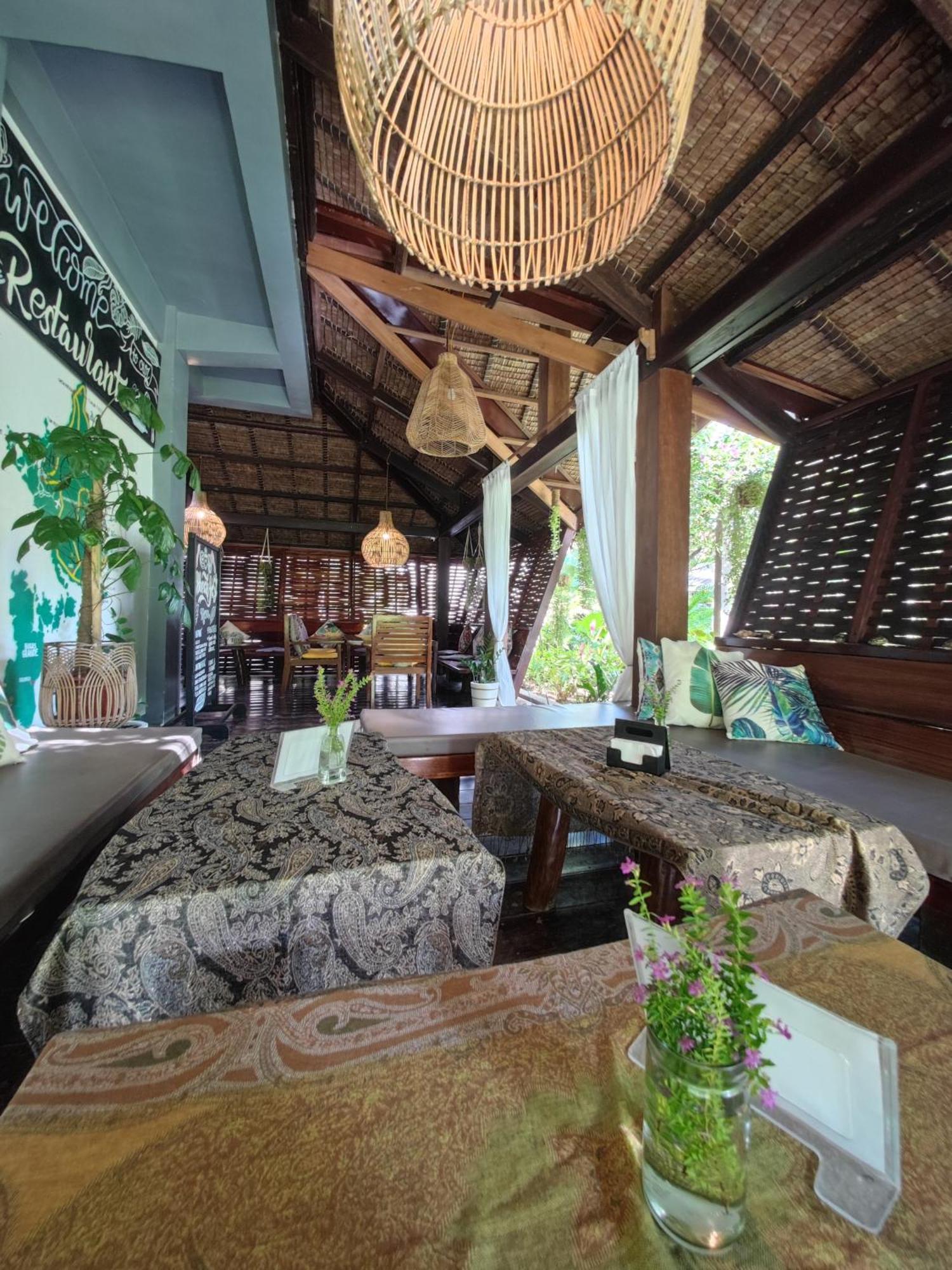 Daluyong Beach Resort جنرال لونا المظهر الخارجي الصورة