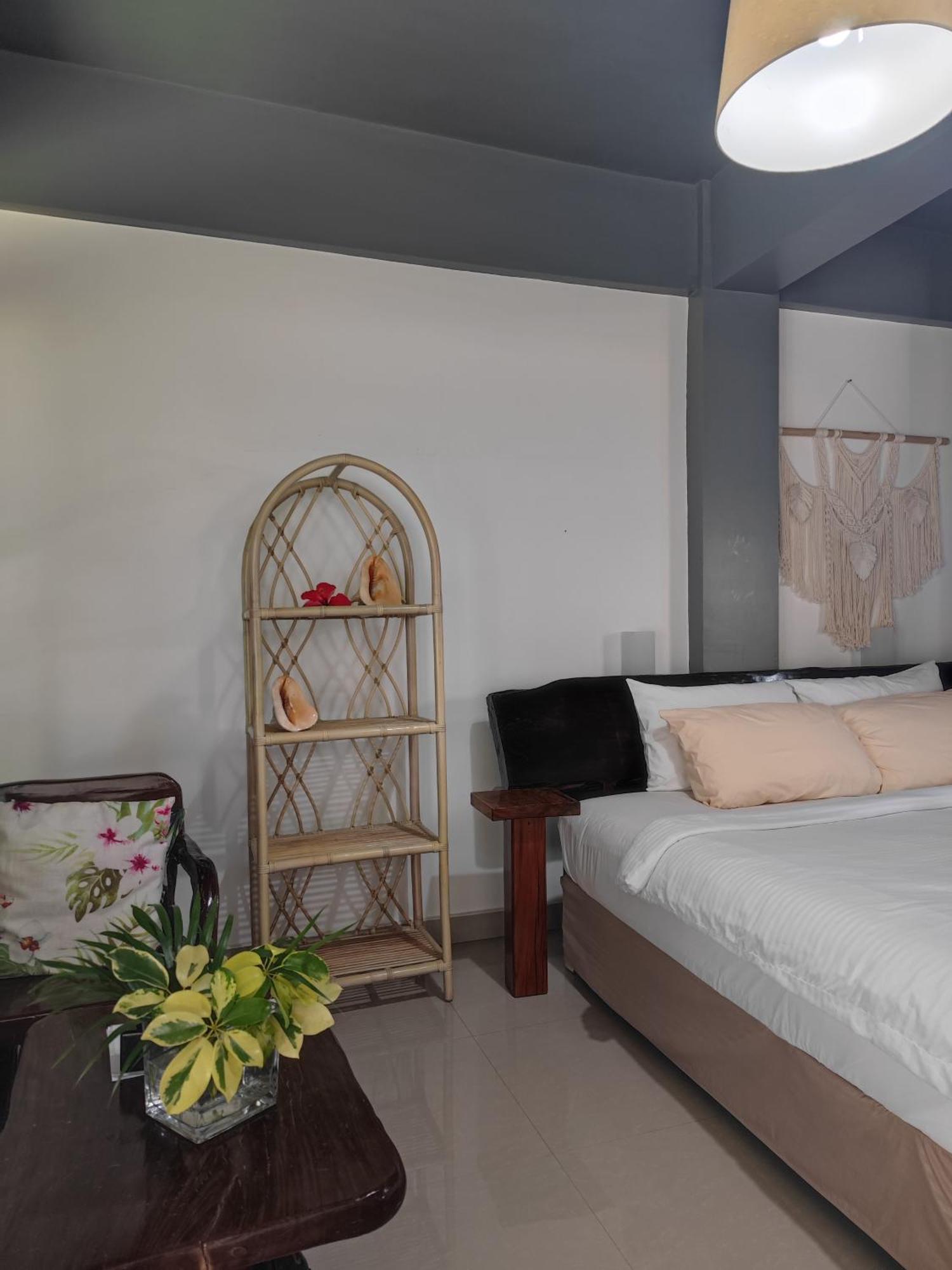 Daluyong Beach Resort جنرال لونا المظهر الخارجي الصورة