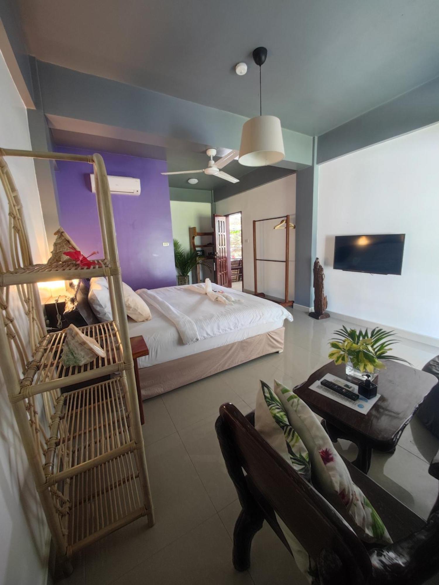Daluyong Beach Resort جنرال لونا المظهر الخارجي الصورة