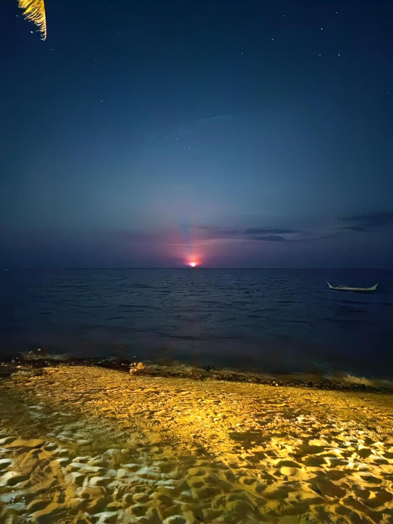 Daluyong Beach Resort جنرال لونا المظهر الخارجي الصورة